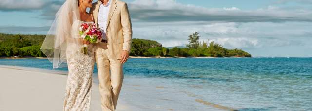 049_JTB_ Romance_Beach_Wedding