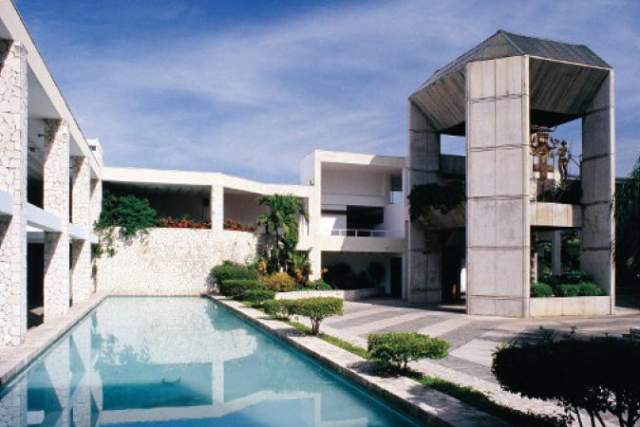 Jamaica Conference Centre with reflecting pool