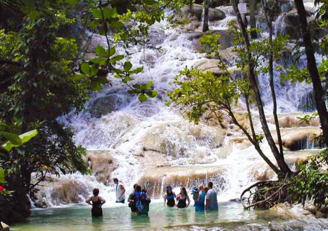 Dunn's River Falls and Park