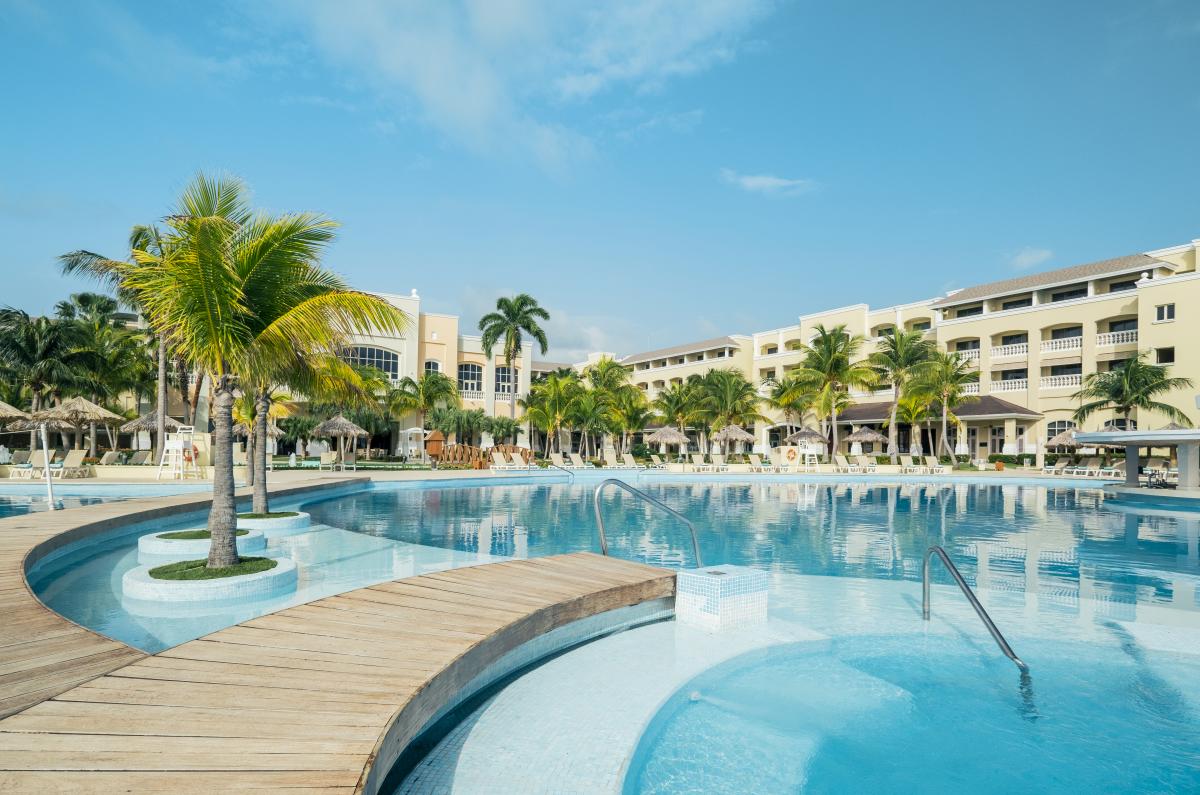 Iberostar Rose Hall - Pool